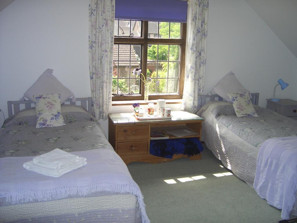 Strawberry Cottage B&B Hedge End Habitación foto